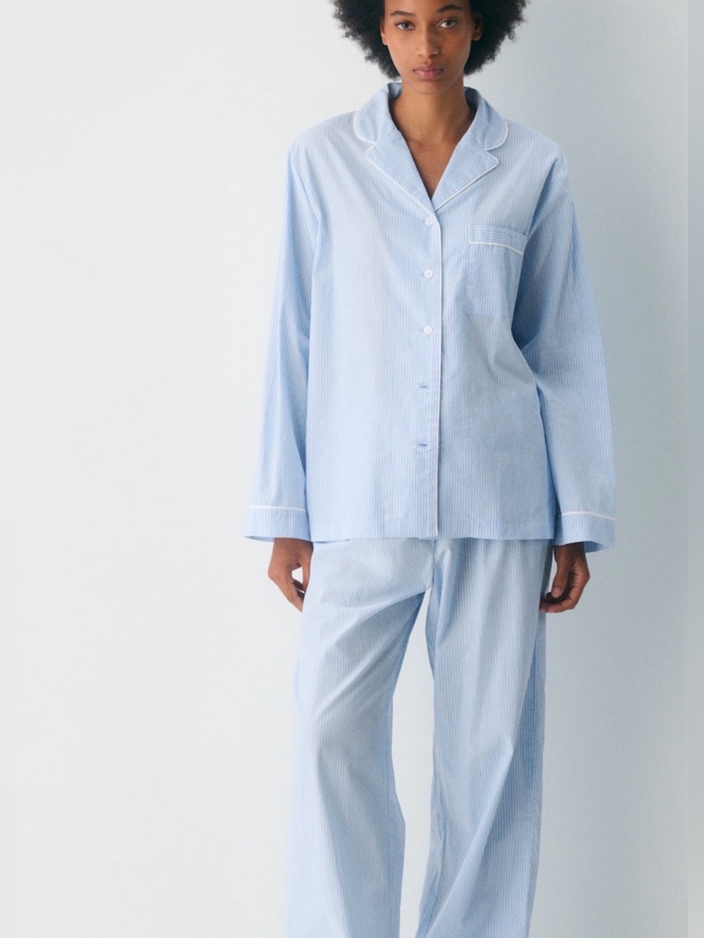 Aritzia Light Blue Pinstripe Cotton Pajama button up top, MEDUIM - Picture 3 of 15